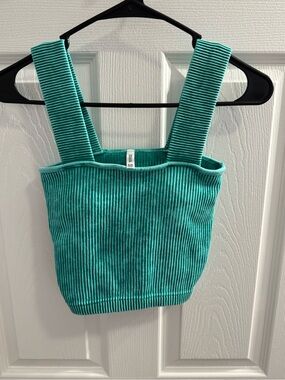 Zenana Brami, Women’s Ribbed Tank Top - Kelly green *acid wash*